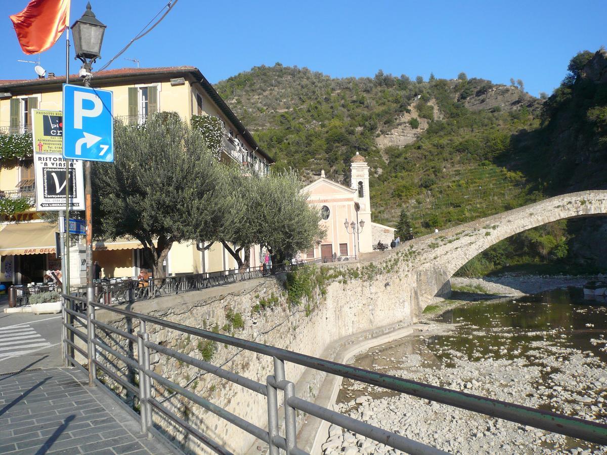Suite-Appartamento-Del B&B Dei Doria Dolceacqua Eksteriør bilde